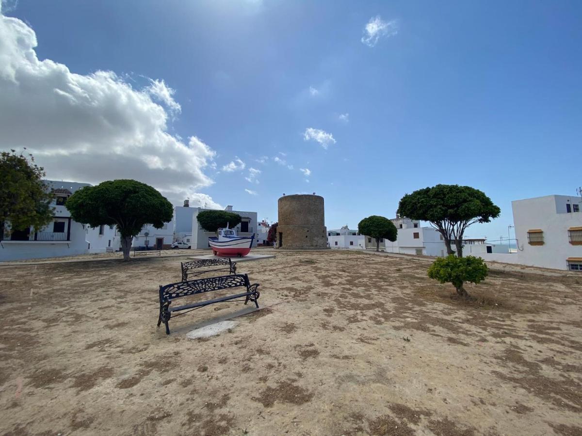 Casa Martin Calle Jurel, Viviendas Frente A La Playa En Barrio De Los Pescadores De Conil Conil De La Frontera Exterior foto